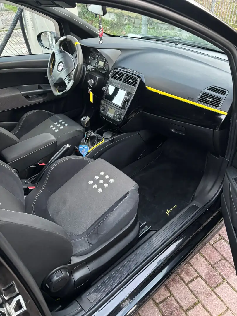 Fiat Grande Punto 3p 1.4 tjt Sport 120cv - 1