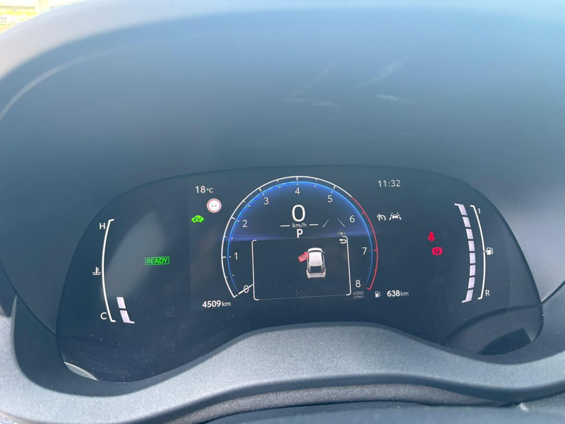 Toyota Yaris Cross 1.5 Hybrid 115 Business Plus Parkeersensoren voor — photo 7