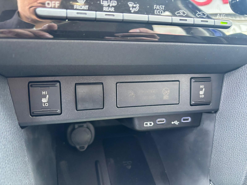 Toyota Yaris Cross 1.5 Hybrid 115 Business Plus Parkeersensoren voor — photo 13
