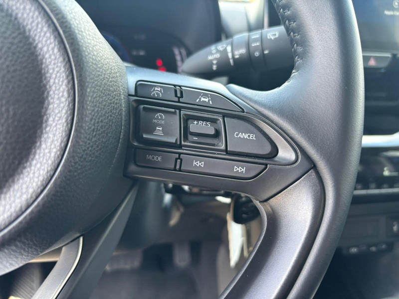 Toyota Yaris Cross 1.5 Hybrid 115 Business Plus Parkeersensoren voor — photo 3