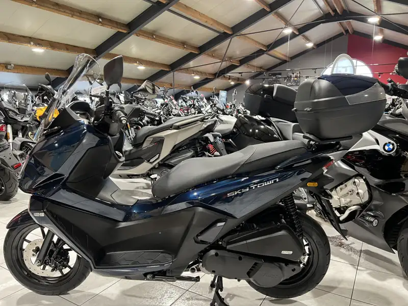 Kymco SKYTOWN 125 - foto 4