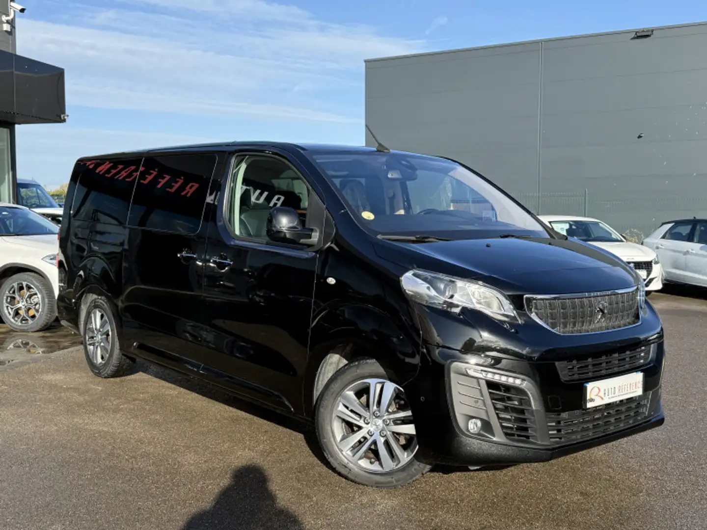 Peugeot Traveller 2.0 BLUEHDI 180CH S\u0026S LONG ALLURE EAT8 TVA RECUPERABLE Noir - 2