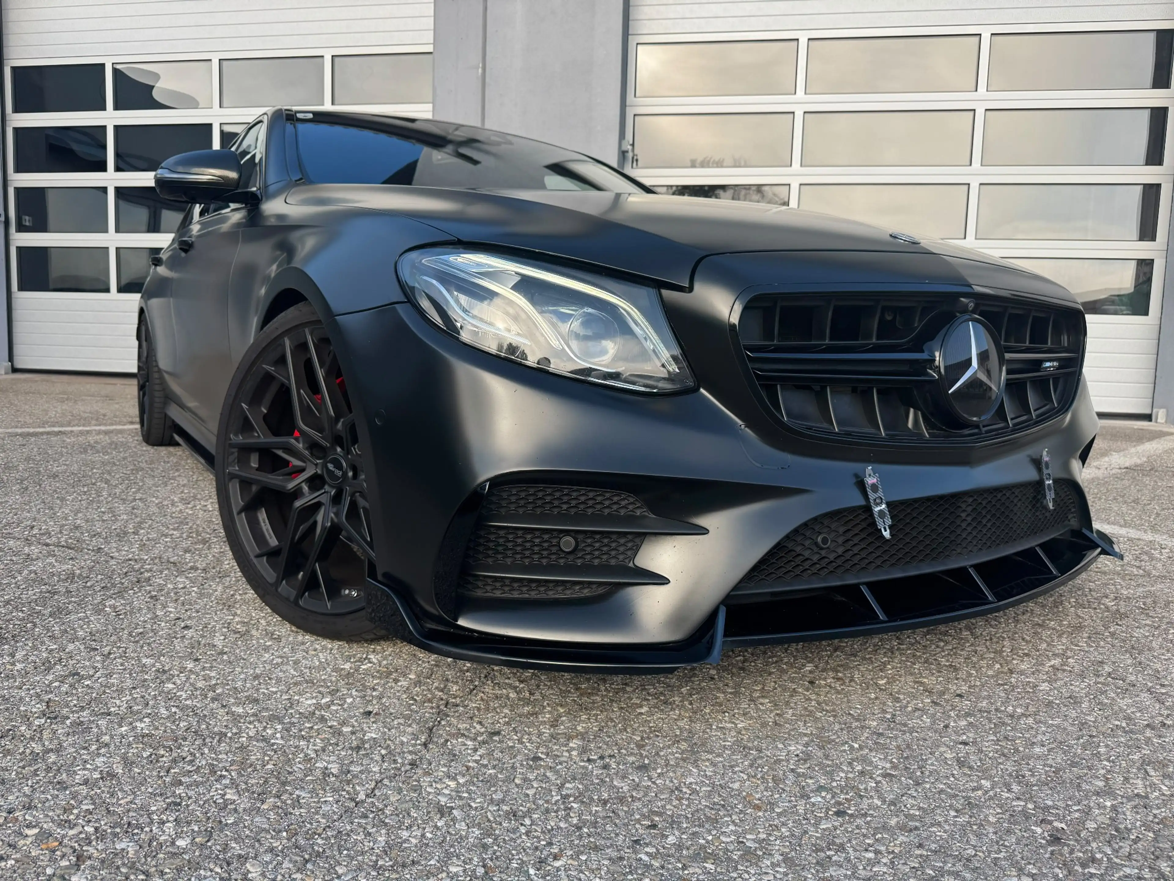 Mercedes-Benz E 220 E 220d AMG Burmester — photo 9