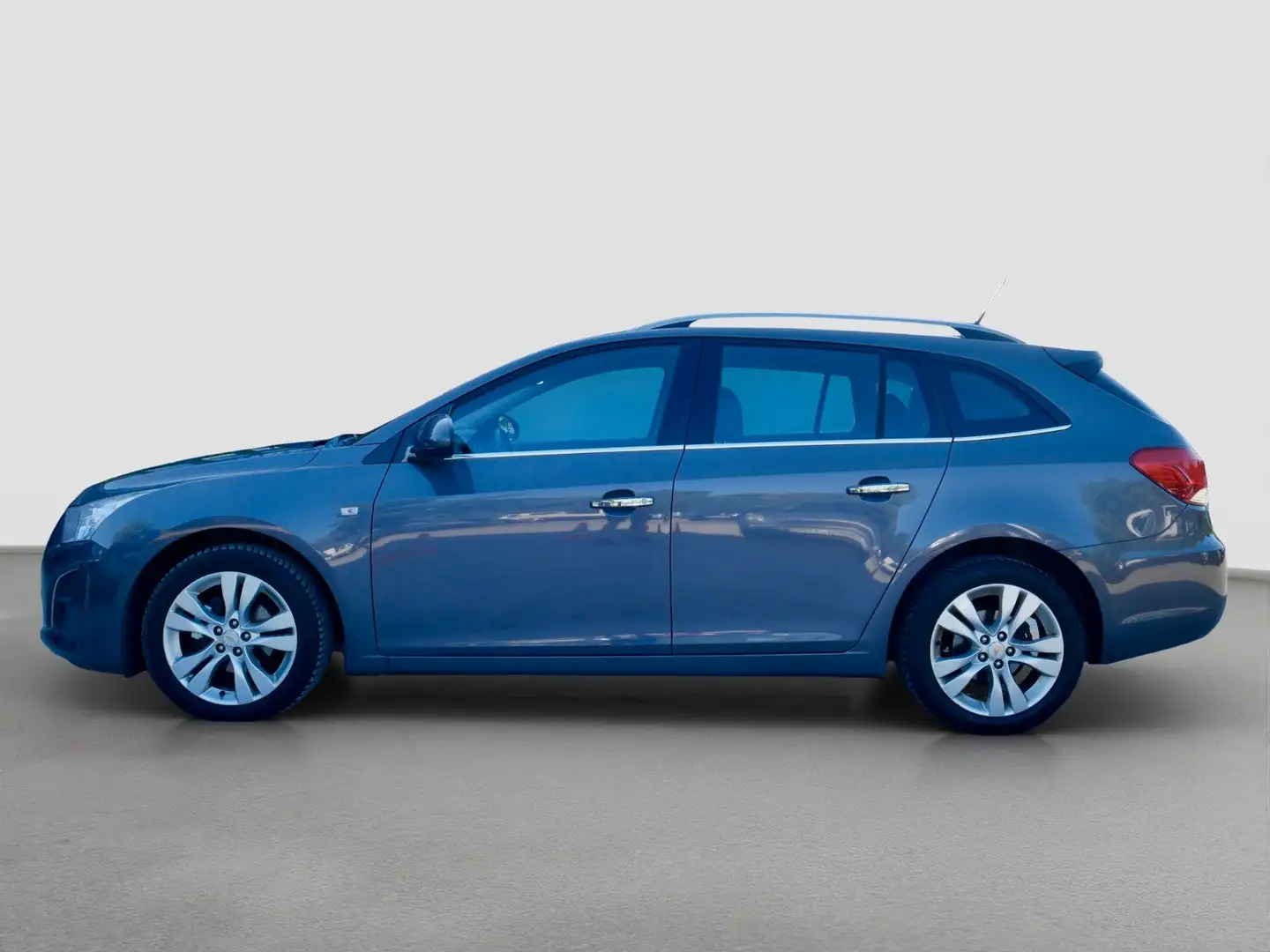 Chevrolet Cruze Station Wagon LTZ+S-HEFT Grijs - 2