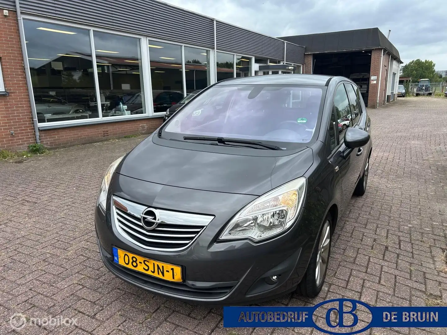 Opel Meriva 1.4 Cosmo Grijs - 2