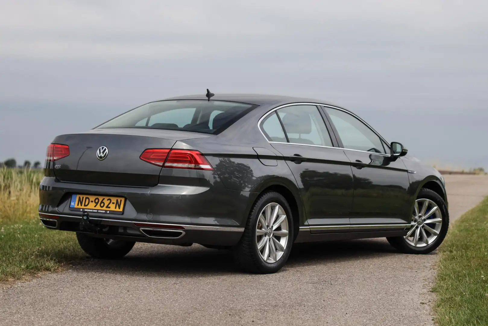 Volkswagen Passat 1.4 TSI GTE ✅ LED ✅ Carplay ✅ Trekhaak Сірий - 2