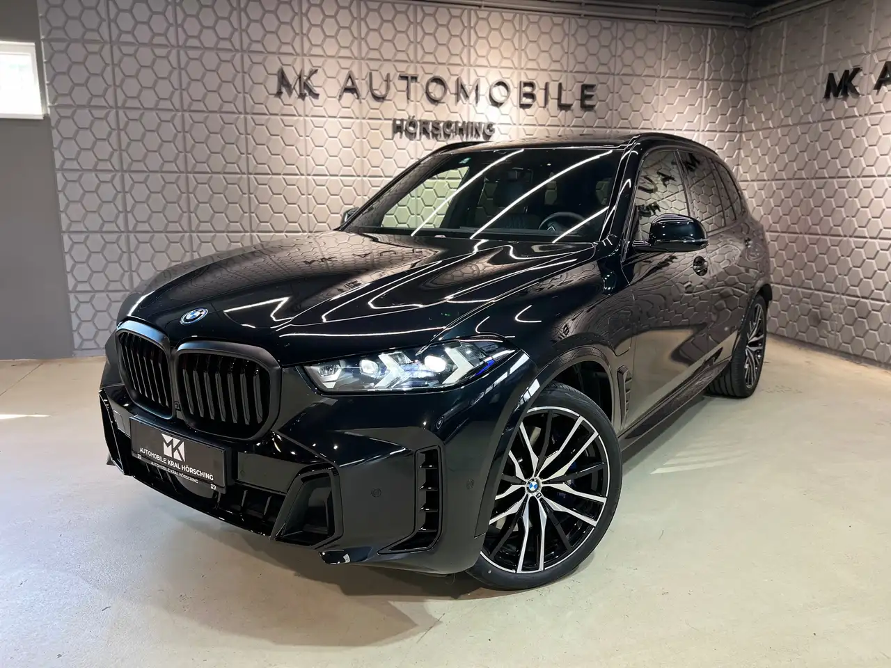 BMW X5 xDrive 40i M Sport*360*HUD*MEMORY*SOFT-CLOSE*PANO*