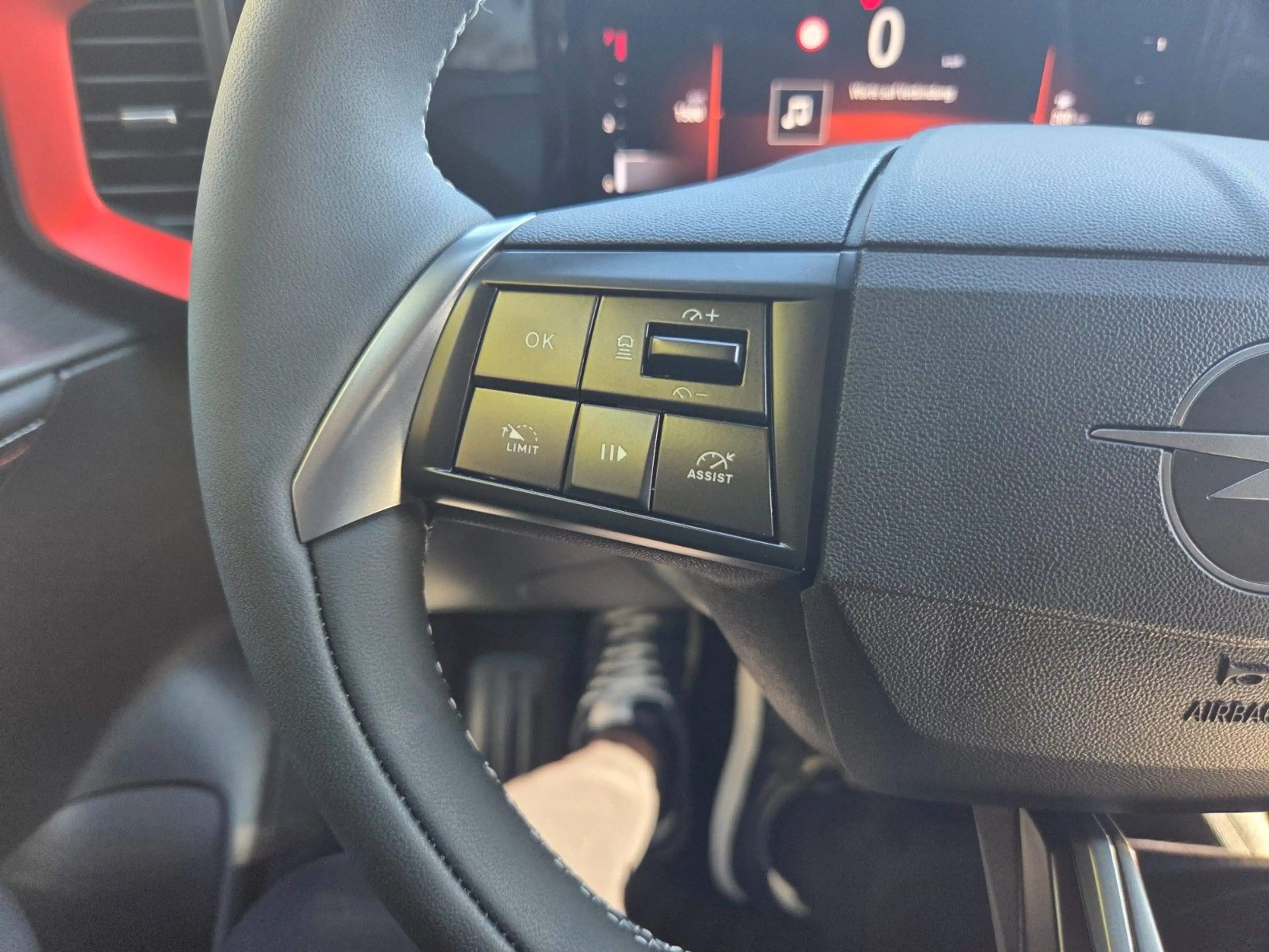Opel Mokka 1.2T MT6 YES Sitzheizung + Allwetterreife — photo 8