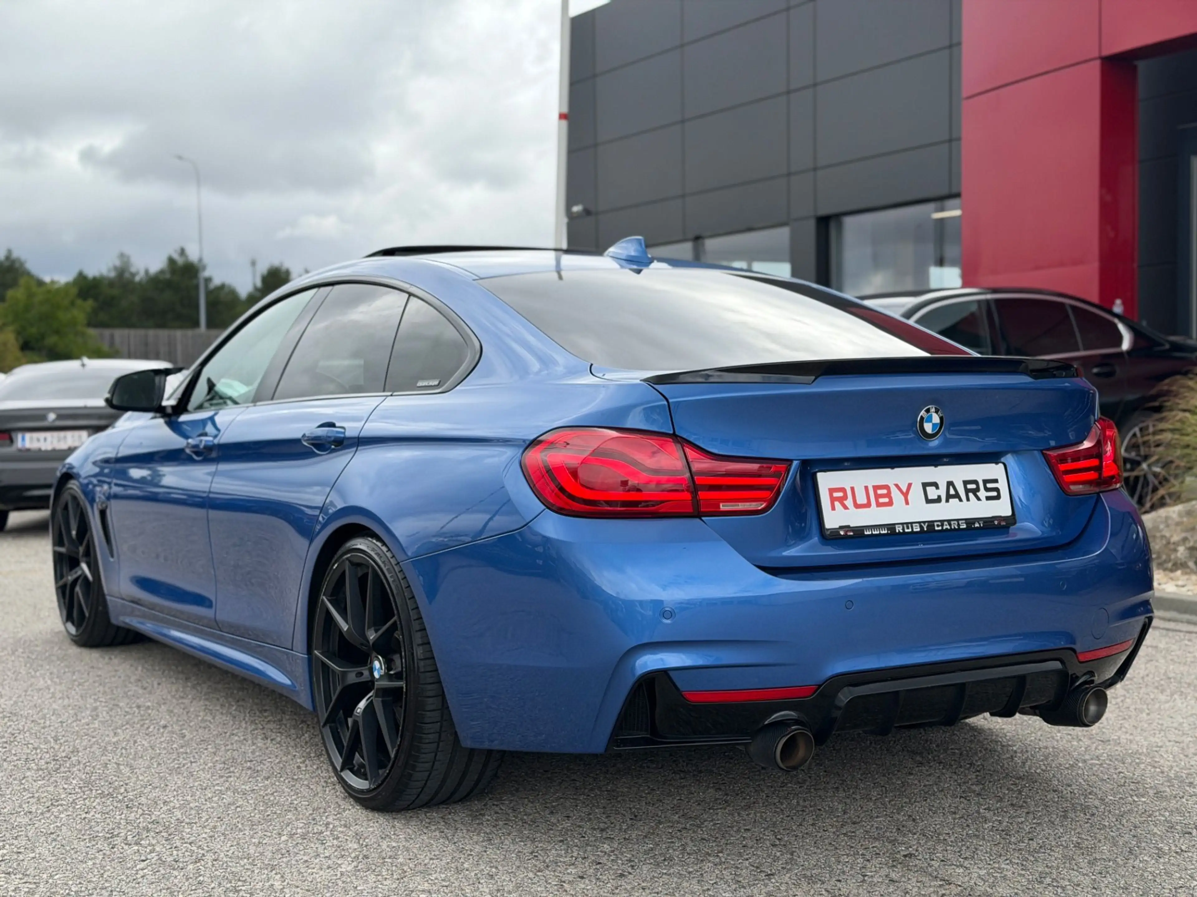BMW 420 4er Gran Coupe 420d M Sport  GLASDACH / HUD / MEM — photo 4