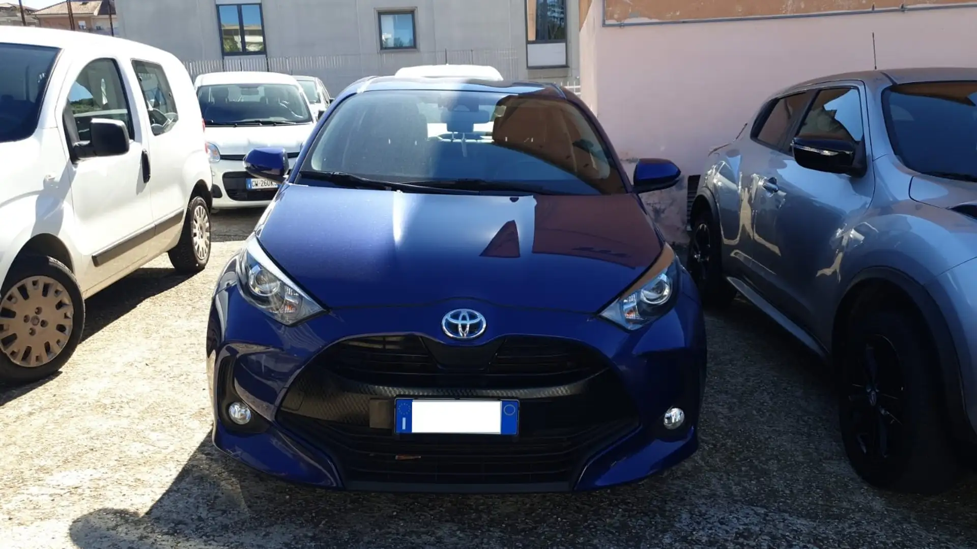 Toyota Yaris Yaris IV 2020 1.5h Business Blu/Azzurro - 1