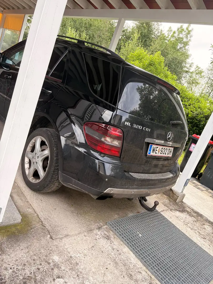 Mercedes-Benz ML 320 ML 320 CDI 4MATIC Aut. Schwarz - 2
