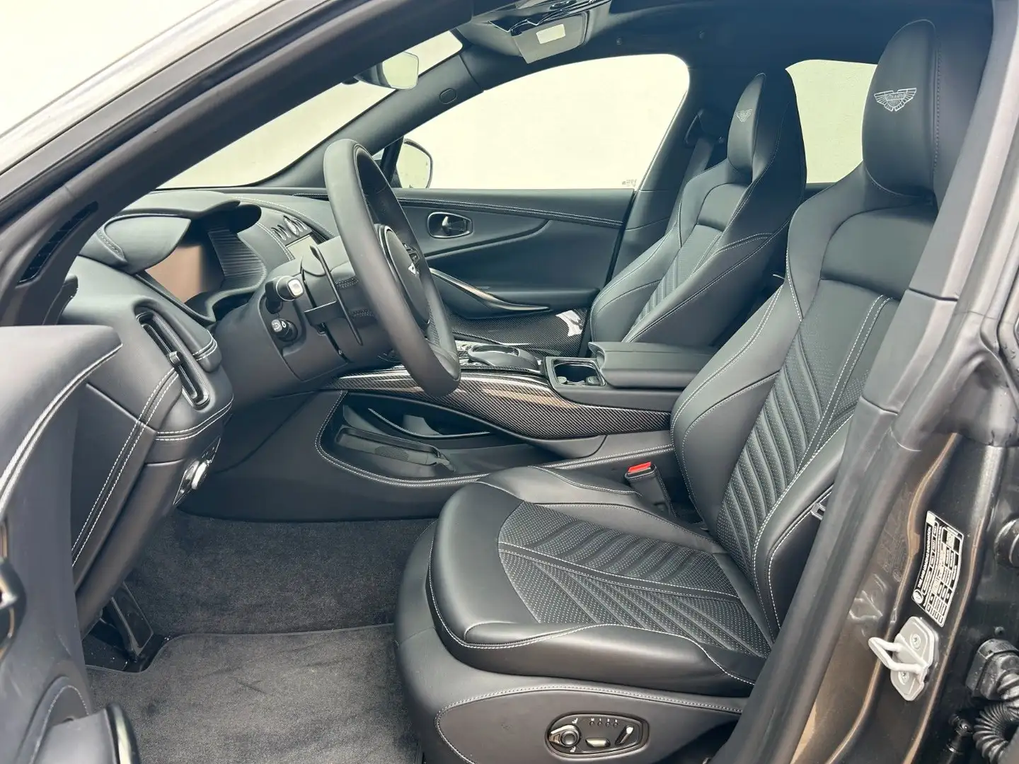 Aston Martin DBX 707 - Aston Martin Memmingen Grau - 2