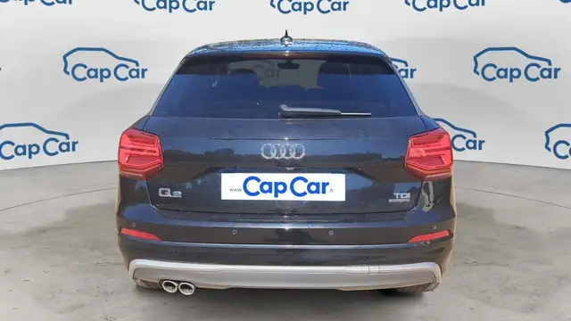 Audi Q2 view 3