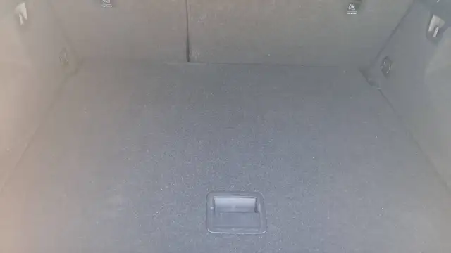 Audi Q2 view 14