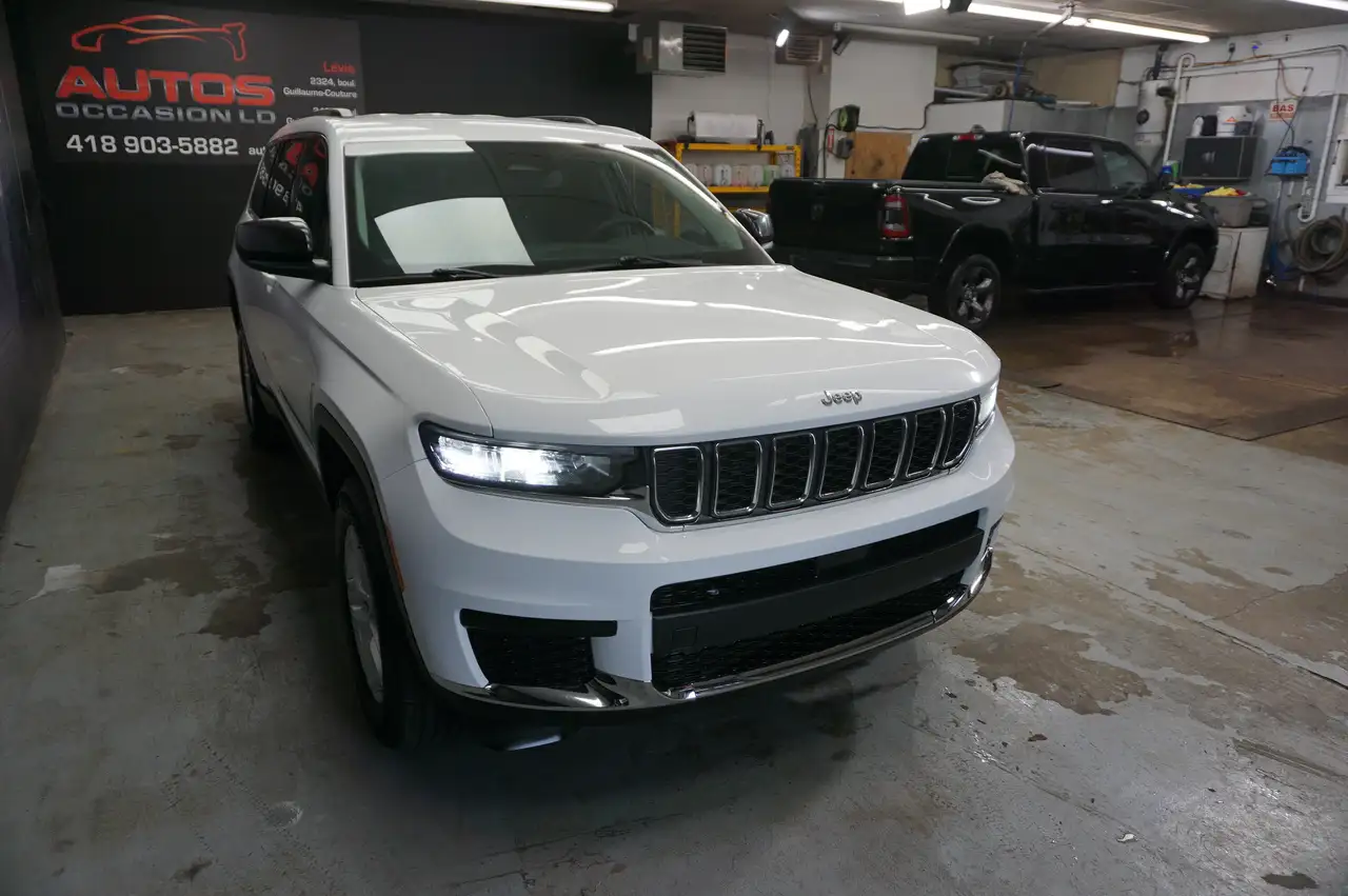 Jeep Grand Cherokee снимка Jeep Grand Cherokee
