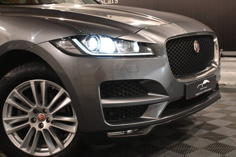Jaguar F-Pace 2.0 D AWD SPORT / CAMERA / XENON / CARPLAY / PDC !! — photo 3