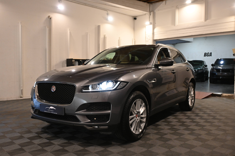 Jaguar F-Pace 2.0 D AWD SPORT / CAMERA / XENON / CARPLAY / PDC !! — photo 5