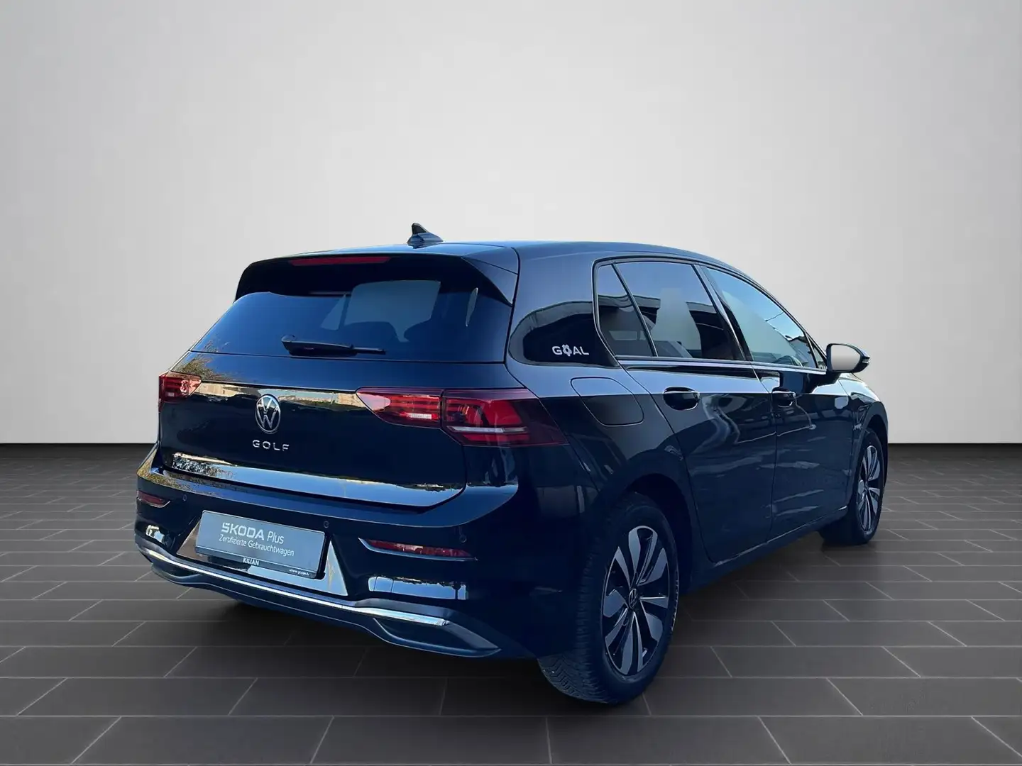 Volkswagen Golf VIII GOAL 1,5 TSI ACC 6-Gang Schalt. CarPla Schwarz - 2
