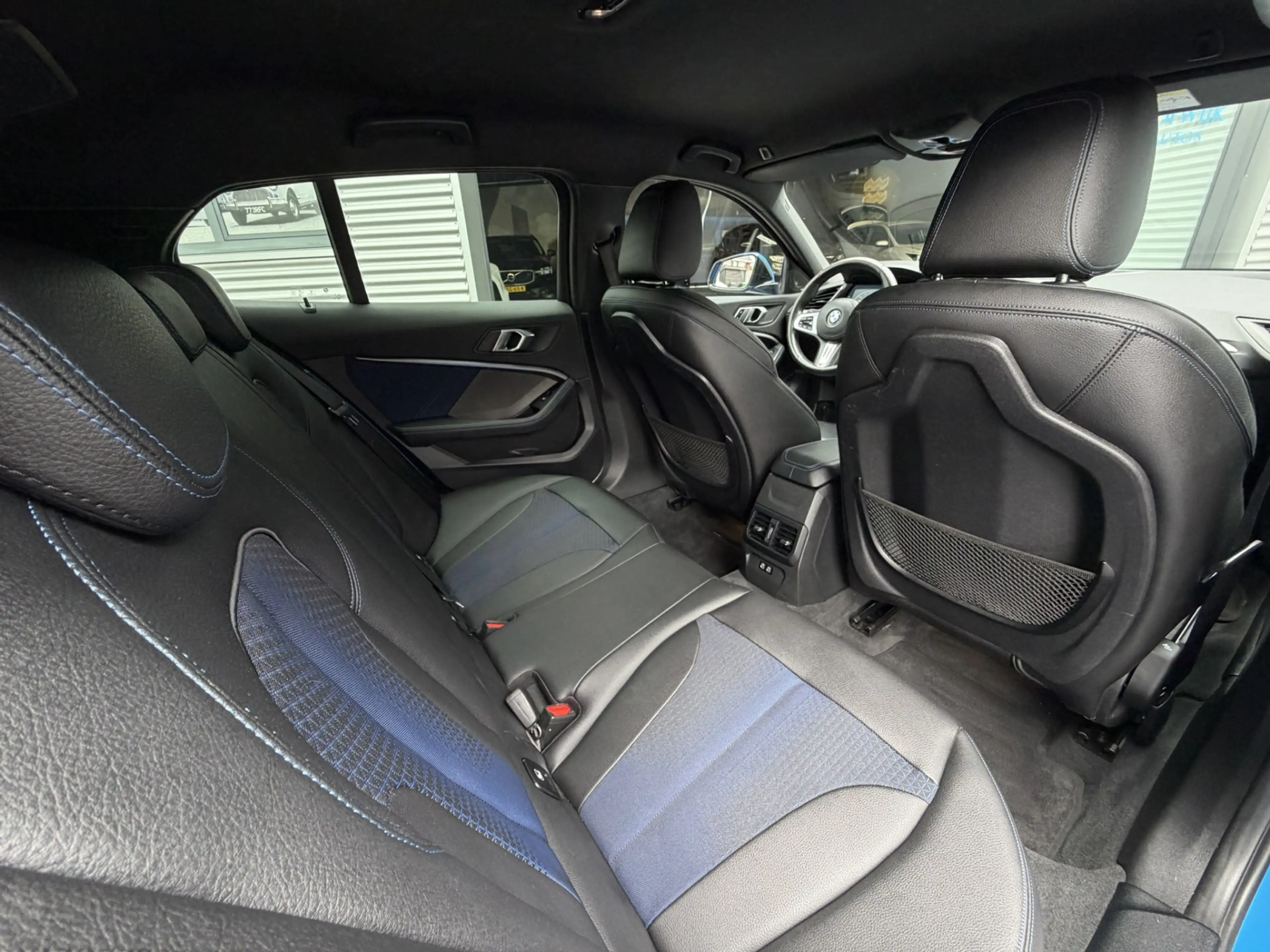 BMW 118 1-serie 118i High Executive M-Sport Maxton ACC HUD — photo 23