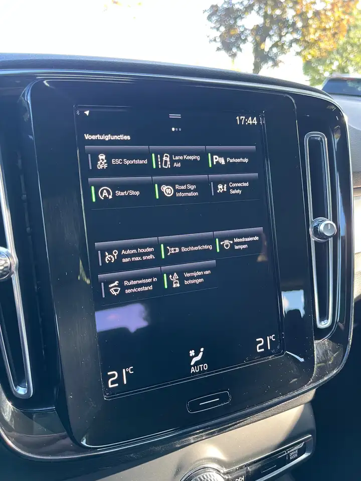Volvo XC40 1.5 T2 Geartronic/1eignr/63600km/Carplay/Pdc/Led/Cruise/Clima/Navi..., миниатюра 19