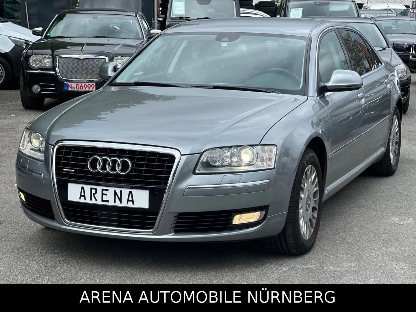 Audi A8 3.0 TDI Quattro Lang*Chauffeur Paket Grau - 1