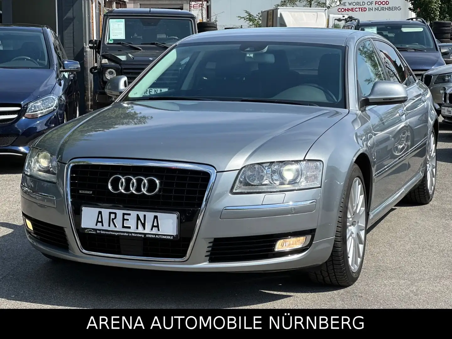 Audi A8 3.0 TDI Quattro Lang*Chauffeur Paket Gris - 1