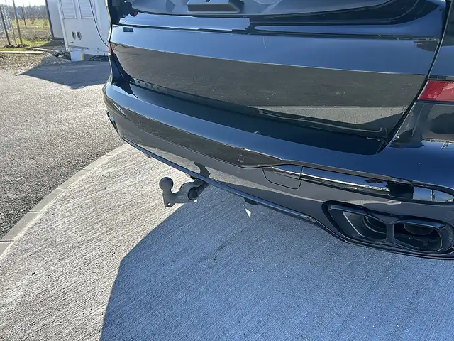 BMW X7 M 60i xDrive 48V Aut. / AHK / Sky Lounge / Standh... Ansicht 17