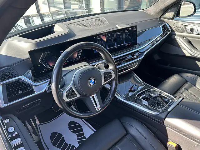 BMW X7 M 60i xDrive 48V Aut. / AHK / Sky Lounge / Standh... Ansicht 18