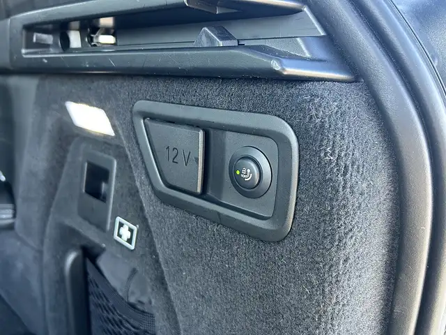 BMW X7 M 60i xDrive 48V Aut. / AHK / Sky Lounge / Standh... Ansicht 16