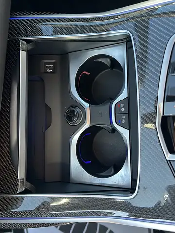 BMW X7 M 60i xDrive 48V Aut. / AHK / Sky Lounge / Standh... Ansicht 25