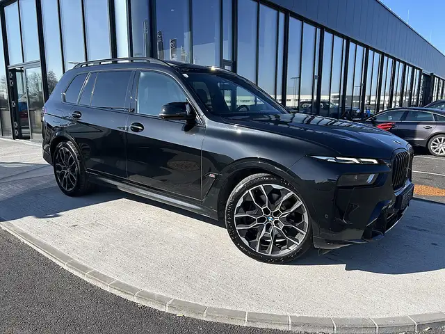 BMW X7 M 60i xDrive 48V Aut. / AHK / Sky Lounge / Standh... Ansicht 2