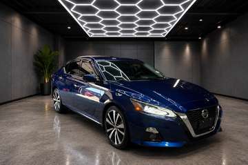 2.5 Platinum Sedan