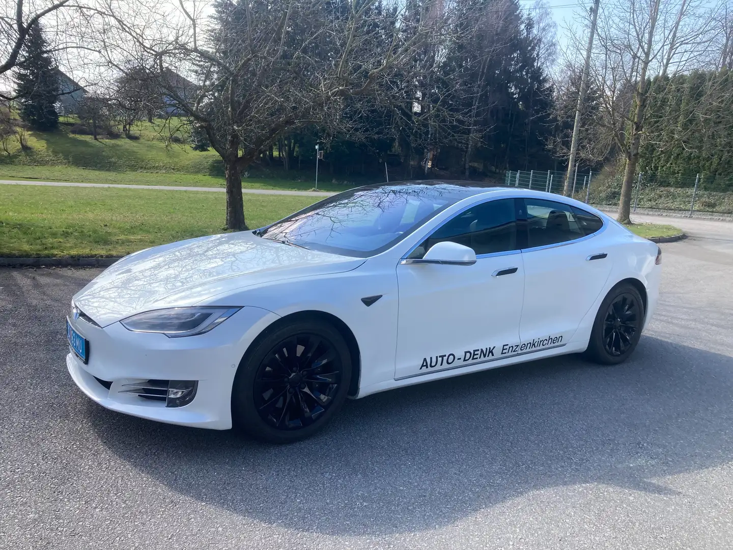 Tesla Model S Model S 75kWh (mit Batterie) Weiß - 1