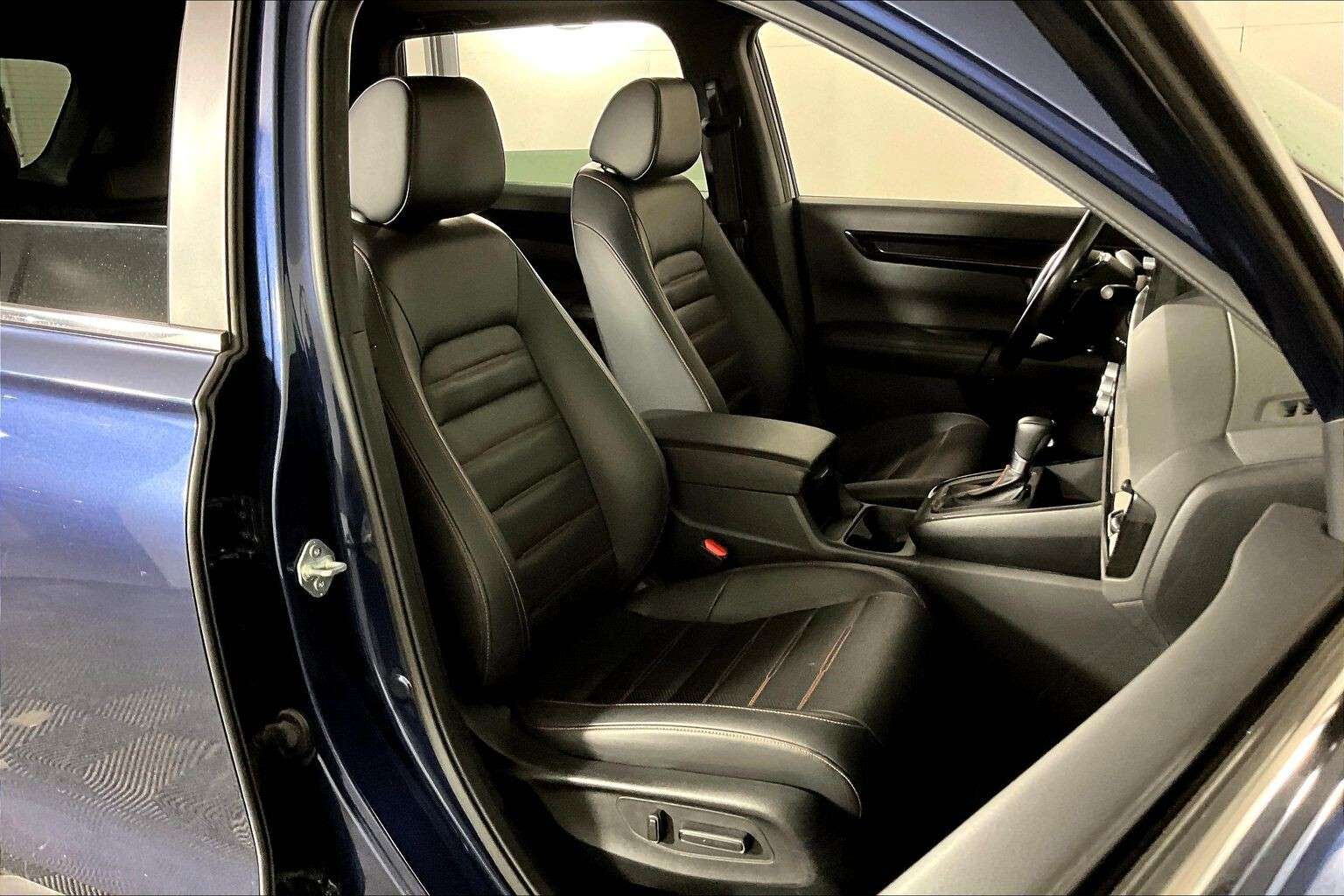 used 2024 Honda CR-V car, priced at $35,498