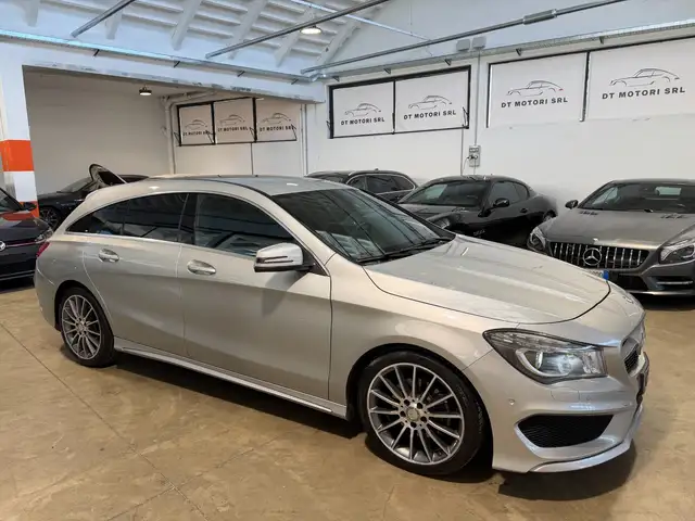 Mercedes-Benz CLA 200 d PREMIUM AMG.- MOTORE MERCEDES- UNICOPROPRIETARIO