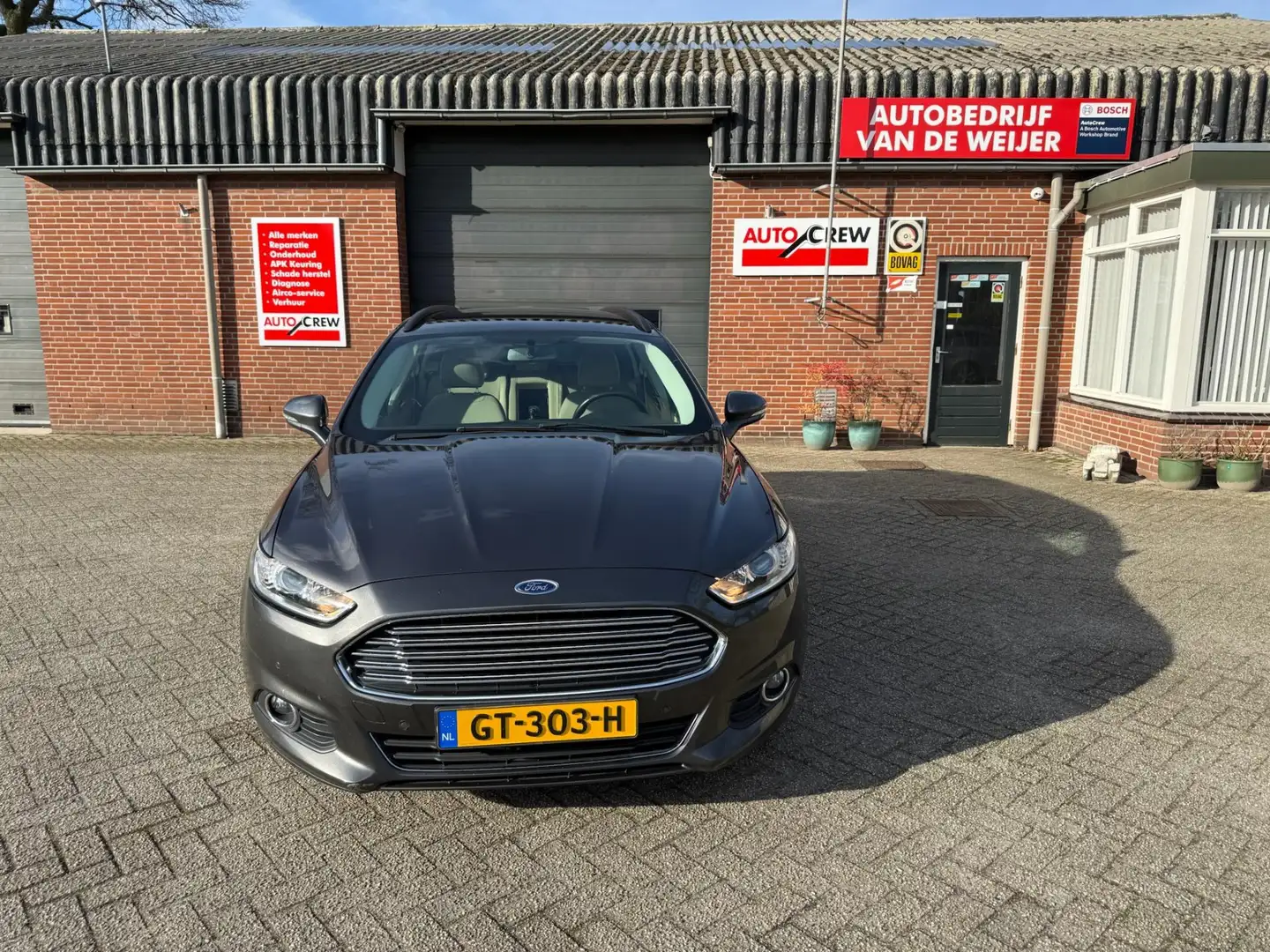 Ford Mondeo Wagon 1.5 Trend Gris - 2