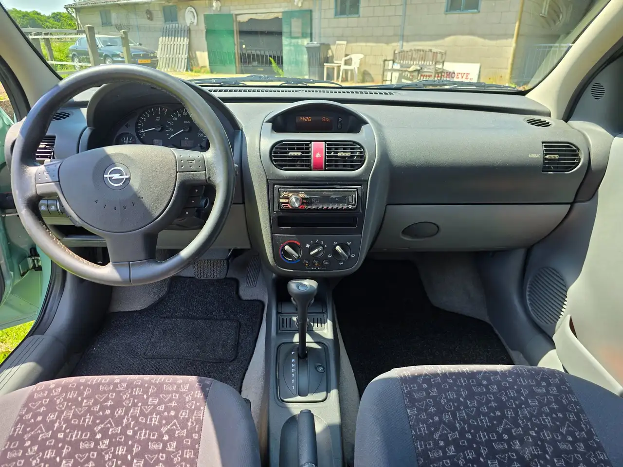 Opel Corsa 1.4-16V Elegance AUTOMAAT | Airco | Nieuwe APK | N, foto 4