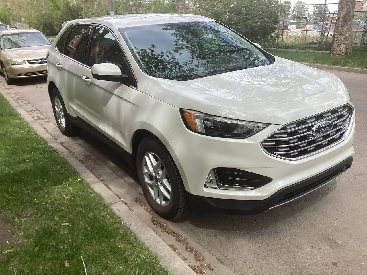 Ford Edge снимка Ford Edge