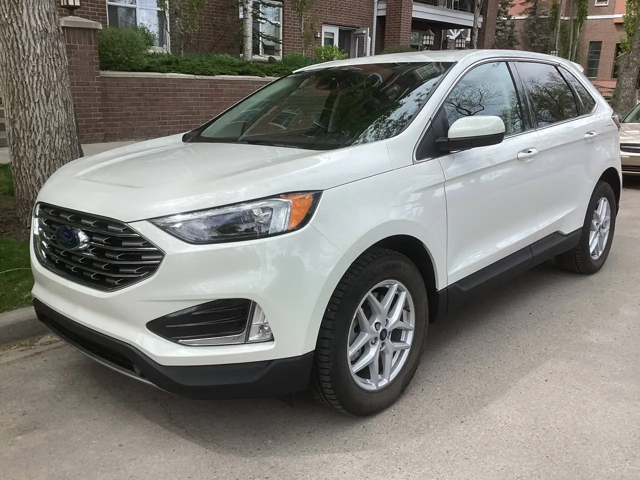 Ford Edge снимка Ford Edge