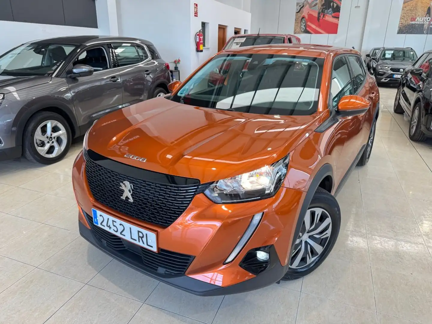 Peugeot 2008 Active BlueHDI 81kW (110CV) Naranja - 1