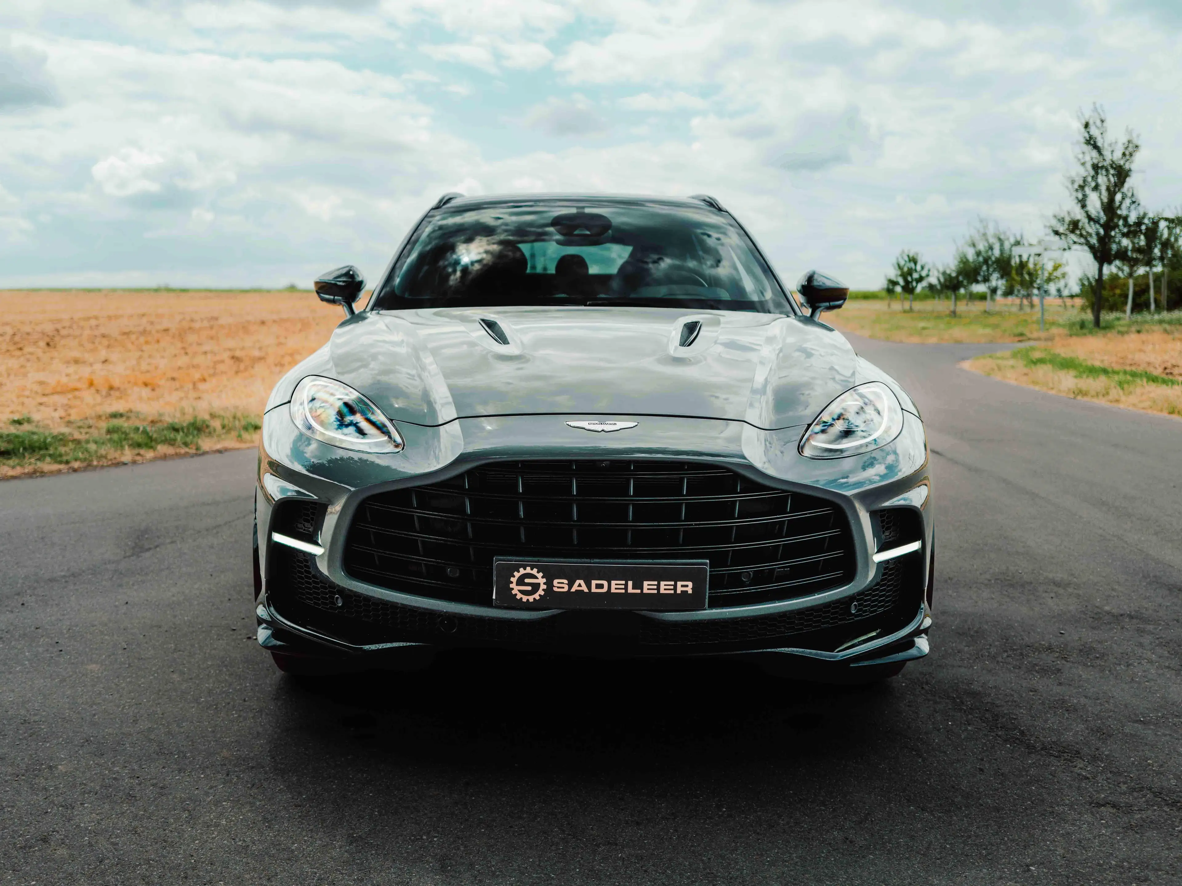 Aston Martin DBX DBX 707 — photo 2