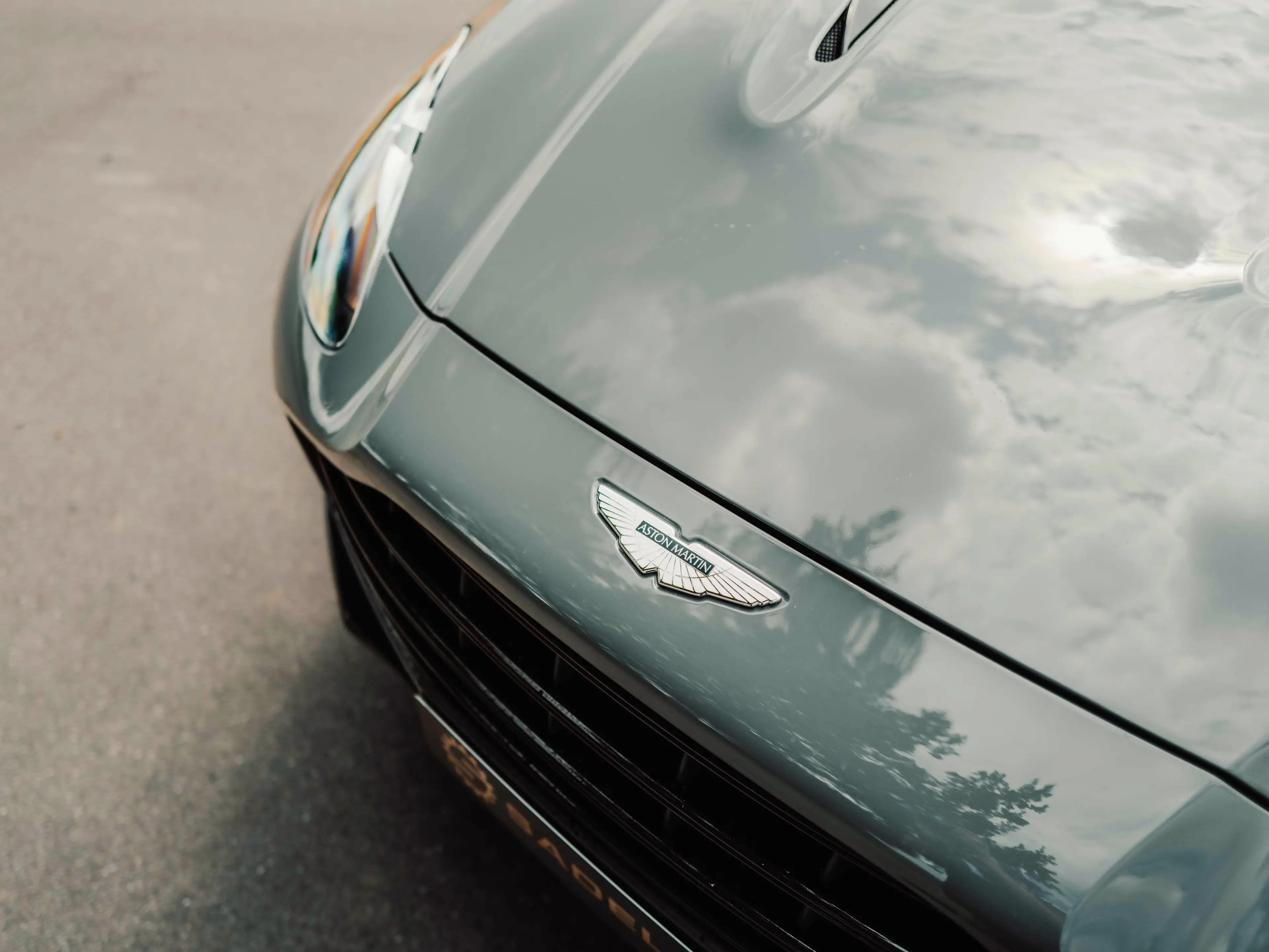 Aston Martin DBX DBX 707 — photo 9