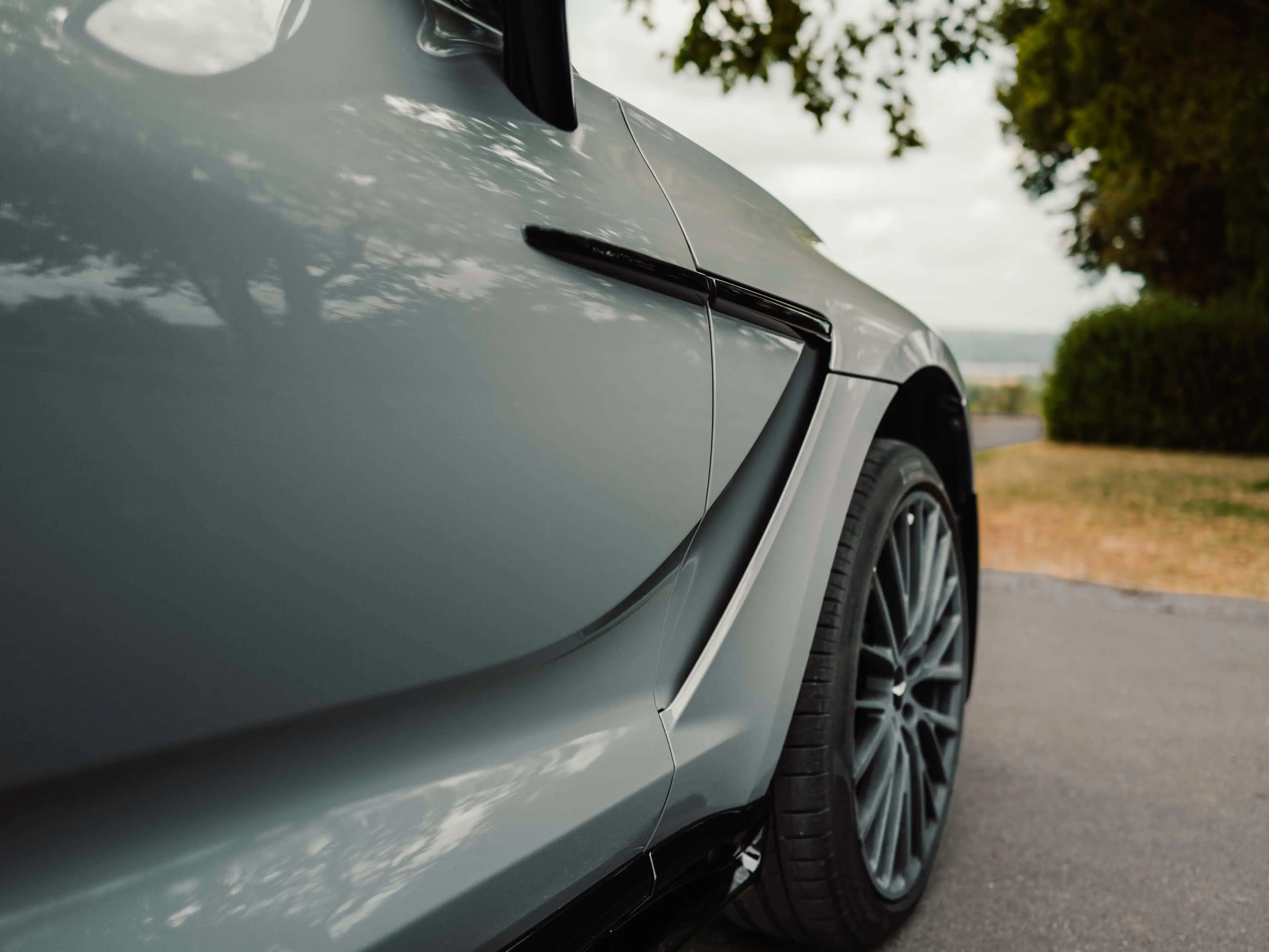 Aston Martin DBX DBX 707 — photo 8