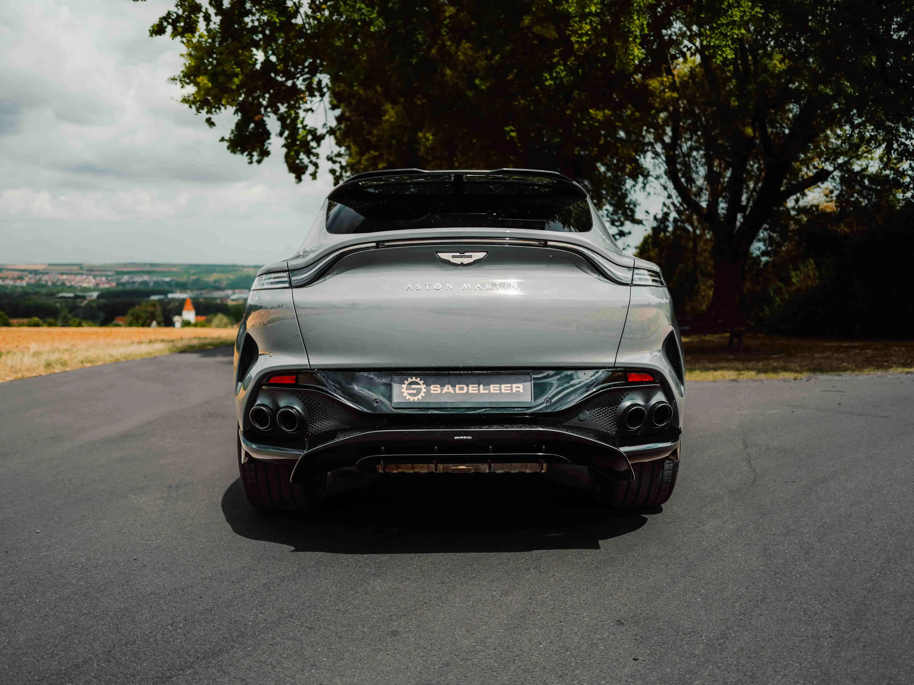 Aston Martin DBX DBX 707 — photo 10