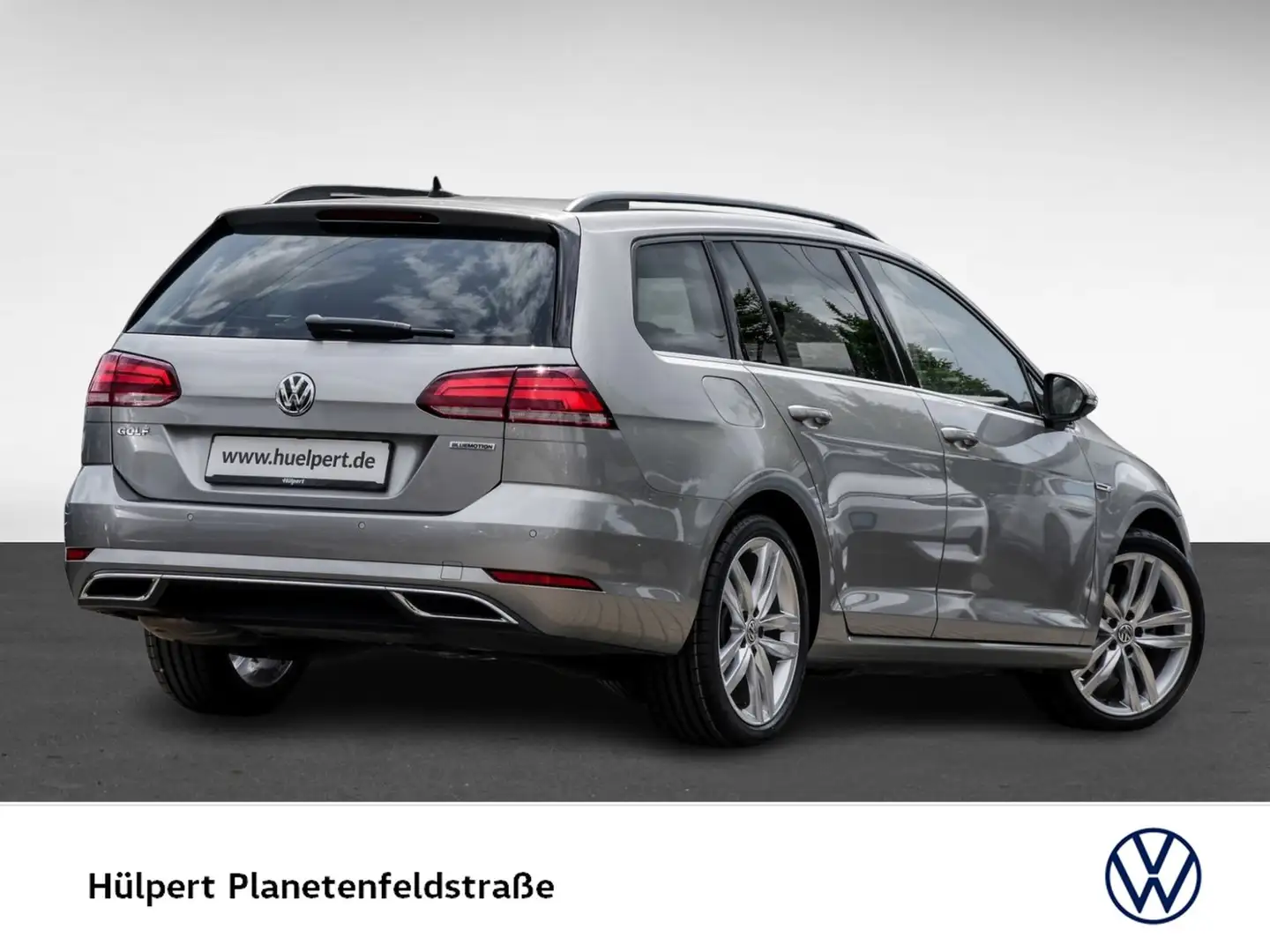 Volkswagen Golf Variant VII 1.5 HIGHLINE ACC LM18 NAVI LED Серебристый - 2