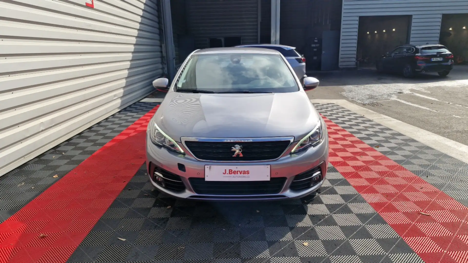 Peugeot BlueHDi 130 EAT8 S&amp;S ACTIVE BUSINESS - 2