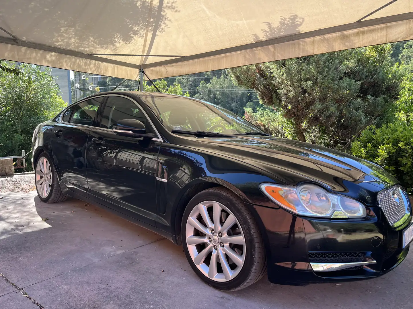 Jaguar XF 3.0d V6 Premium Luxury auto - 1