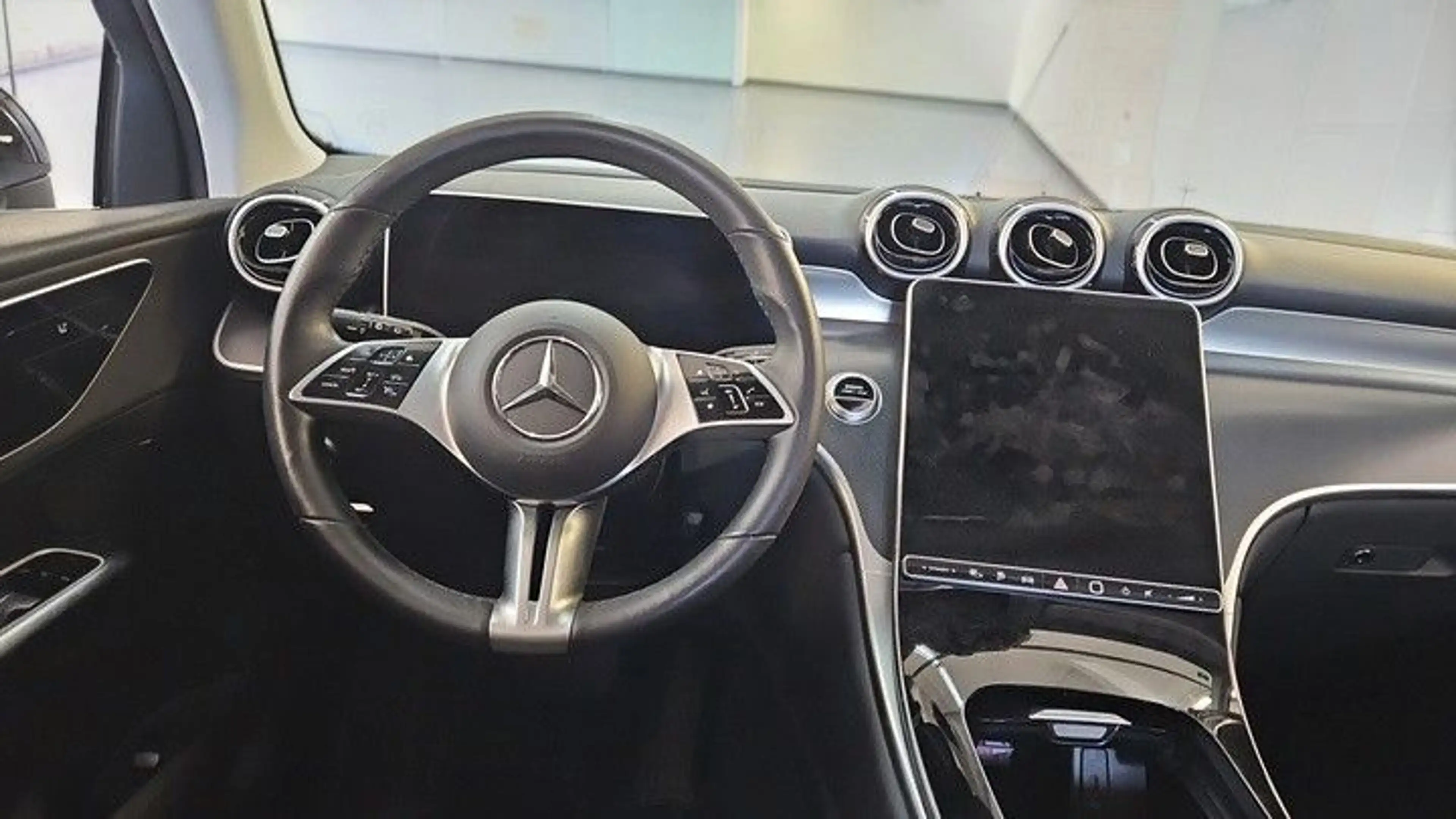 Mercedes-Benz GLC 300 de 4M Avantgarde 2x AMBIENT*LED*KAM*WIDE — photo 5