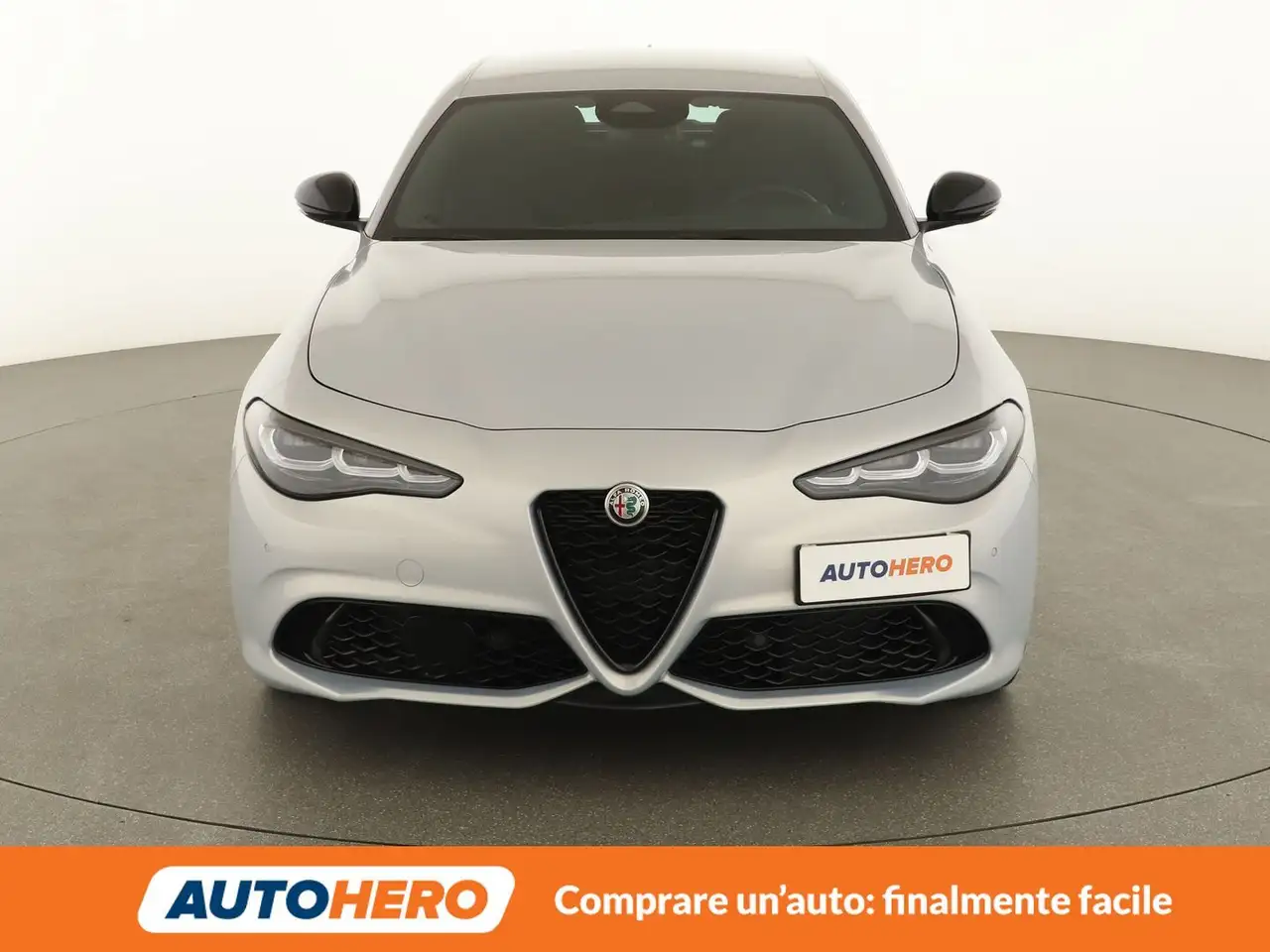 Alfa Romeo Giulia 2024 — фото 9