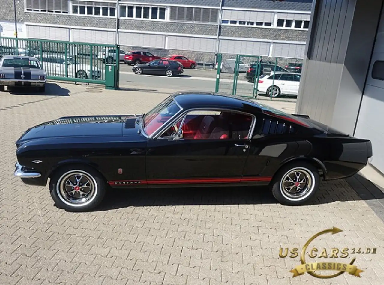 Ford Mustang Fastback GT, 289 V8, Frame-Off Restauration, foto 4